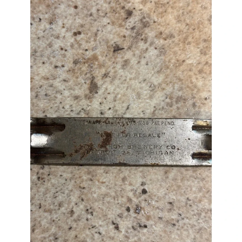 Vintage Stroh's Beer Church Key Bottle Can Opener Vaughan Detroit Michigan‎ 4in